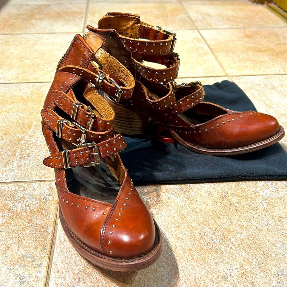 Freebird Felicity shoe size 8